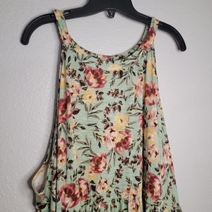 Torrid plus size high neck tank size 6 mint pink floral super soft